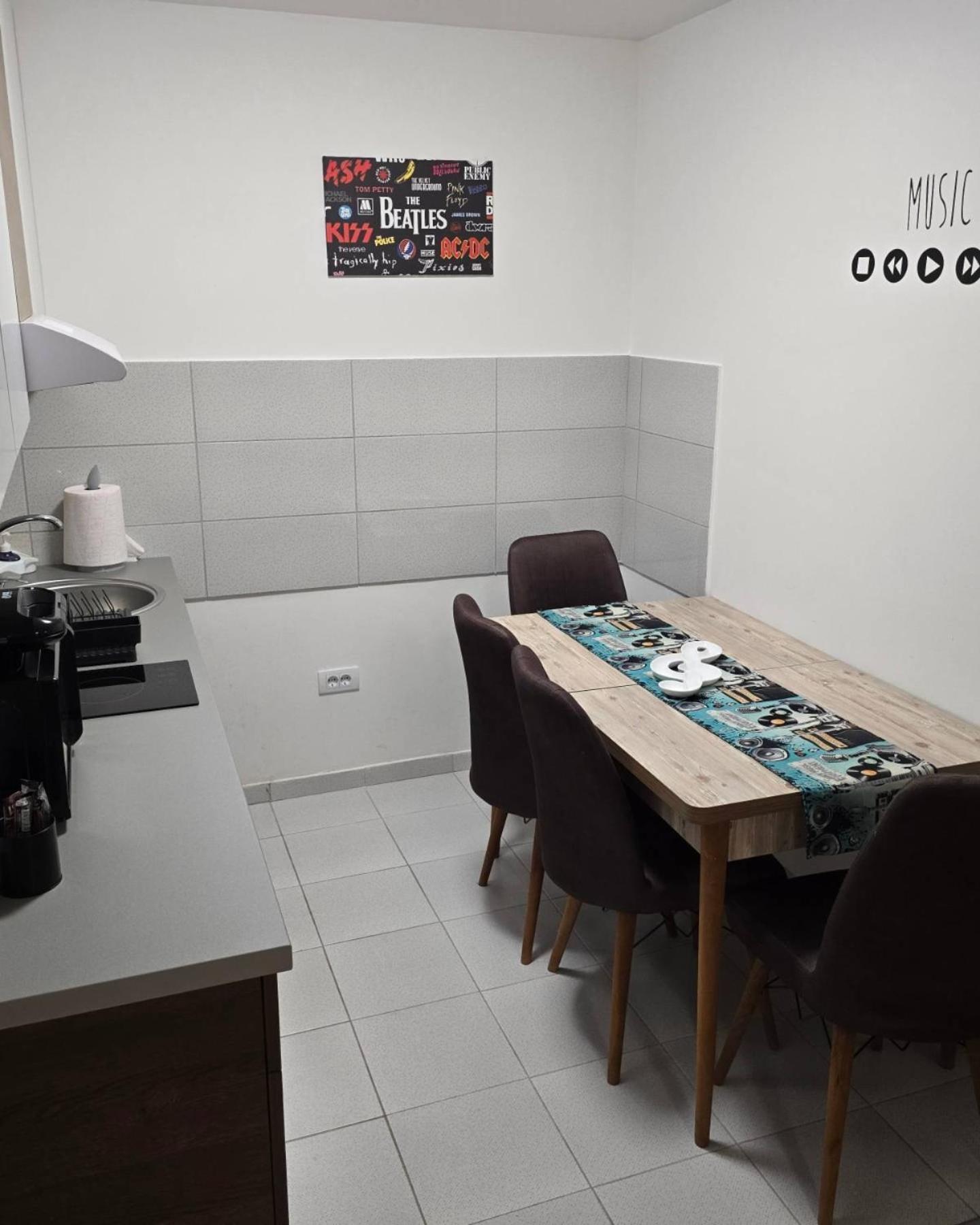 Apartman Muzika Jagodina Ngoại thất bức ảnh